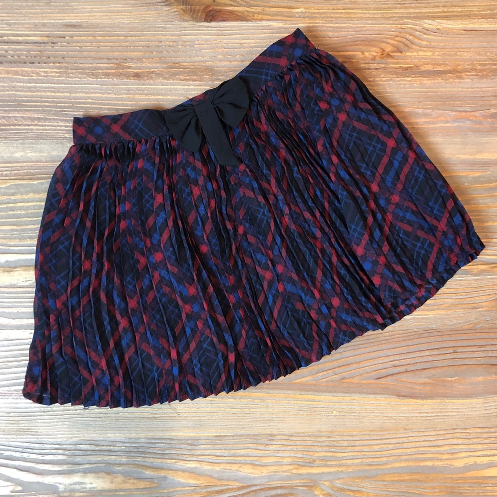 Forever 21 Plaid Pleated Skirt